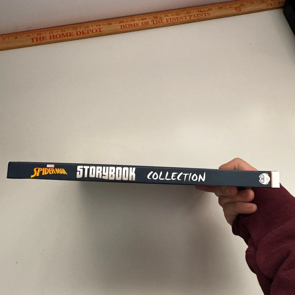 Marvel Spider-Man Superhero Adventure Story Book